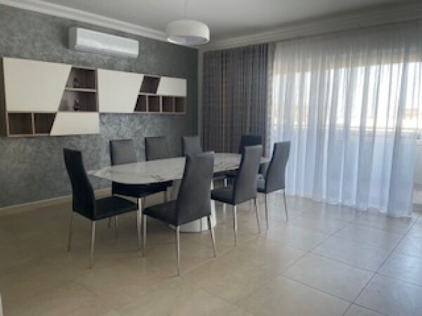 Fort Cambridge, Finished Apartment - Ref No 001552 - Image 3