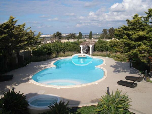 Mosta, Furnished Detached Villa