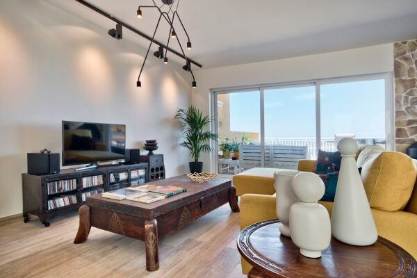 Mellieha, Luxury Furnished Penthouse - Ref No 002998 - Image 8