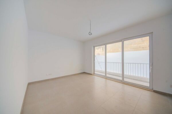 Sliema, Finished Duplex Apartment