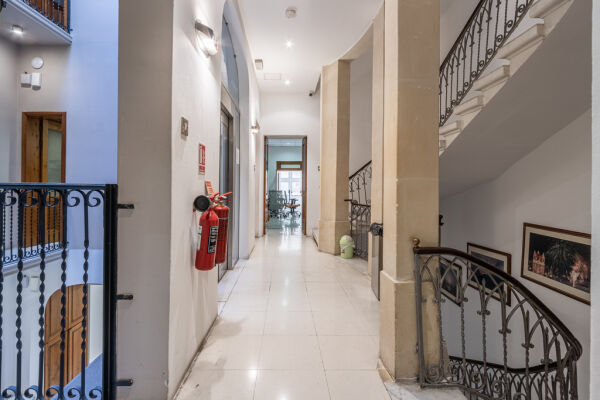 Valletta, Palazzo - Ref No 007934 - Image 2