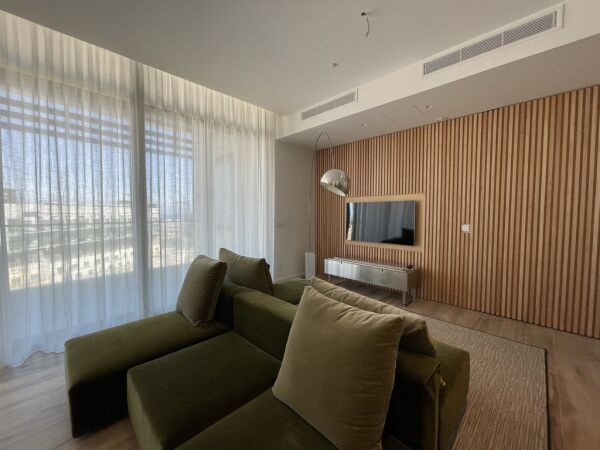 Pender Gardens, Luxury Furnished Apartment