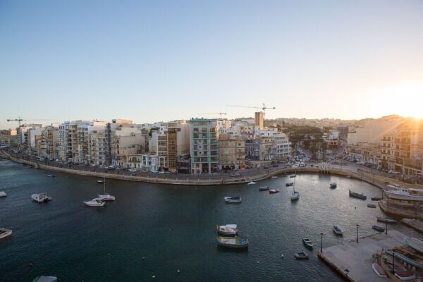 St Julians Bay Views Apartment