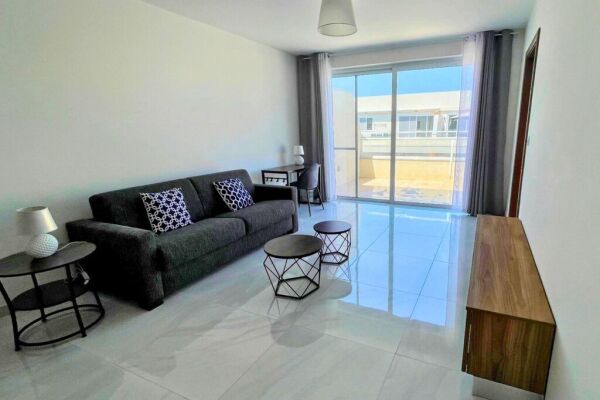 Qawra Furnished Penthouse