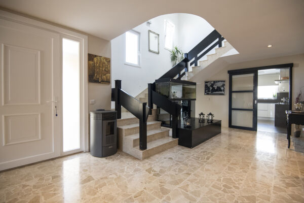 St Julians Finished Semi-detached Villa - Ref No 007757 - Image 15