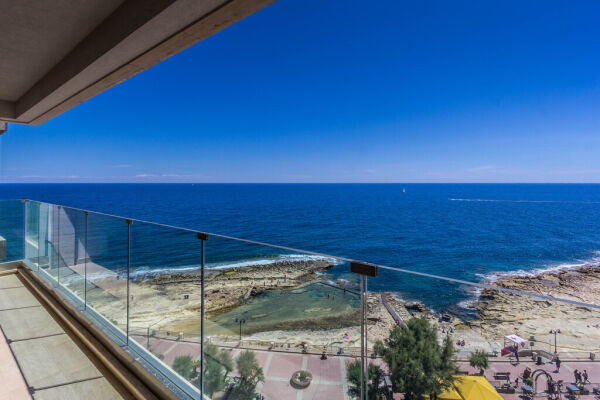 Sliema Seafront Apartment - Ref No 007884 - Image 2