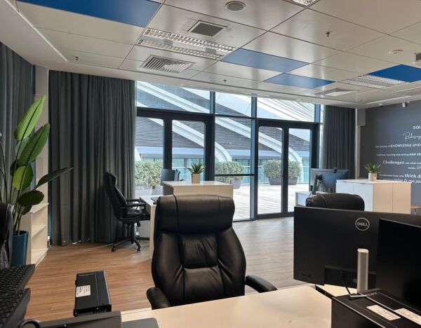 Mercury Towers, Fully Equipped Office - Ref No 007919 - Image 3