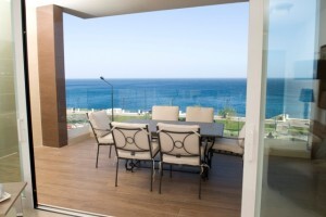 Sliema, Seafront Apartment