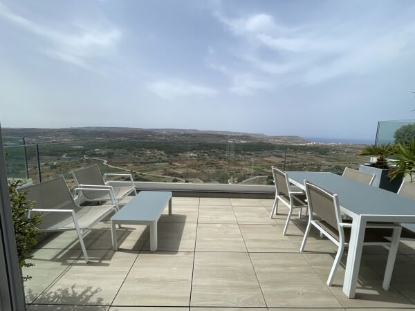 Southridge Penthouse with Pool