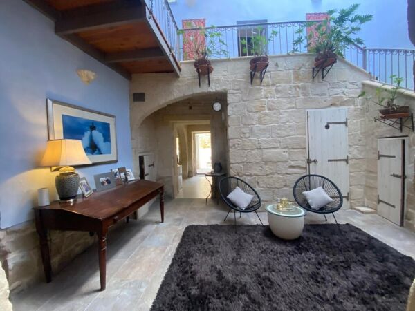 Naxxar Converted House of Character