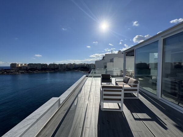 St Julians Seafront Penthouse