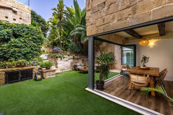 Qrendi Furnished House of Character - Ref No 008209 - Image 30